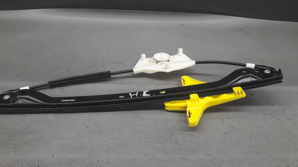 mechanizm szyby lewy tyl VW Golf Plus