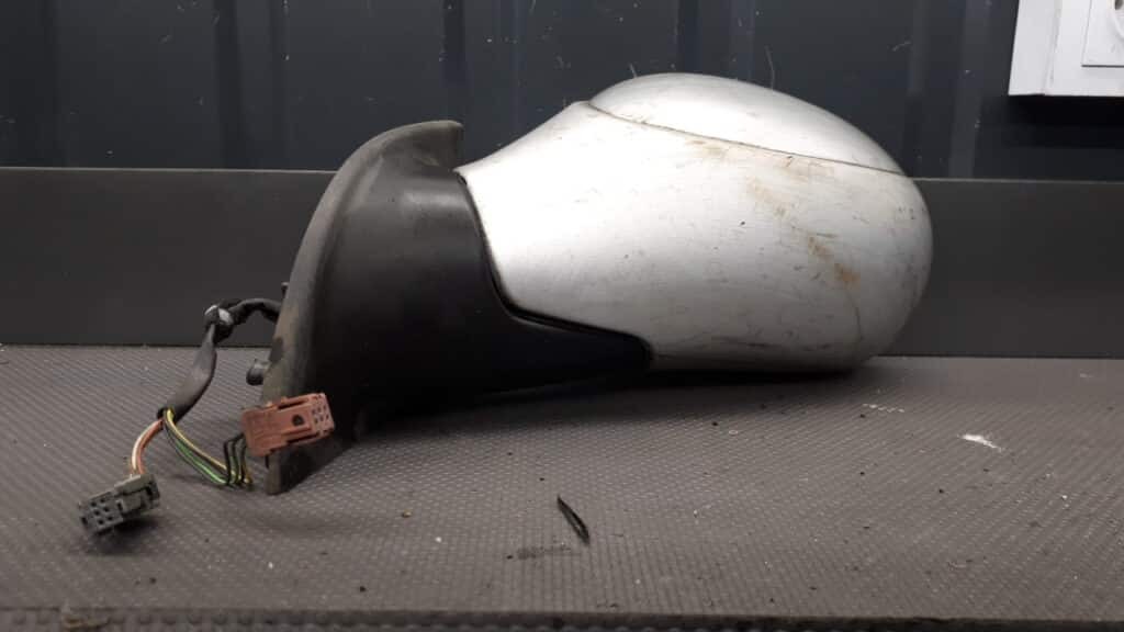 Lusterko lewe citroen c3 7pin