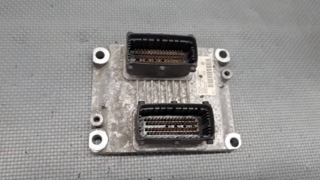 0261207728 komputer ALFA ROMEO 147 1.6 16V