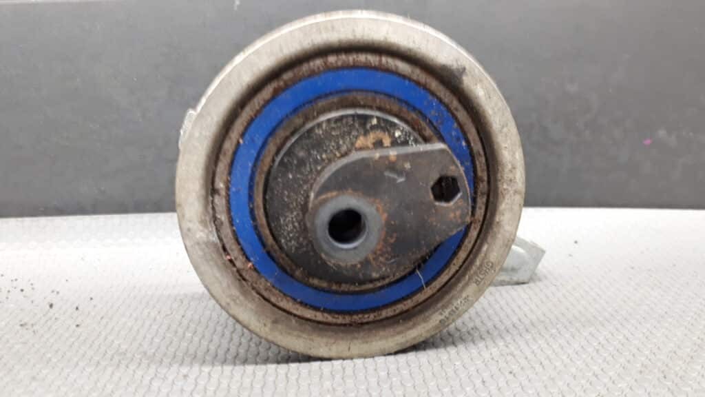 04L109243B Napinacz paska AUDI A4 A5 8T 2.0TDI