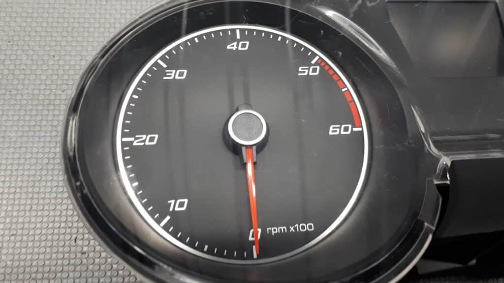 6J0920804L liczniki zegary SEAT IBIZA 6J 1.6 TDI