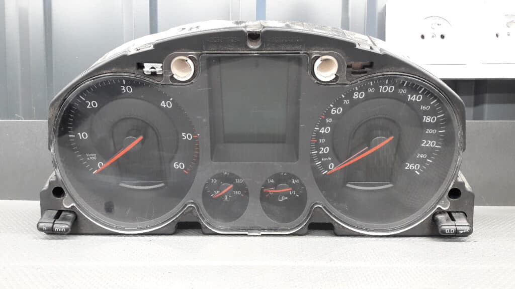 3C0920850G Licznik VW Passat B6 2,0 TDI 06-07r