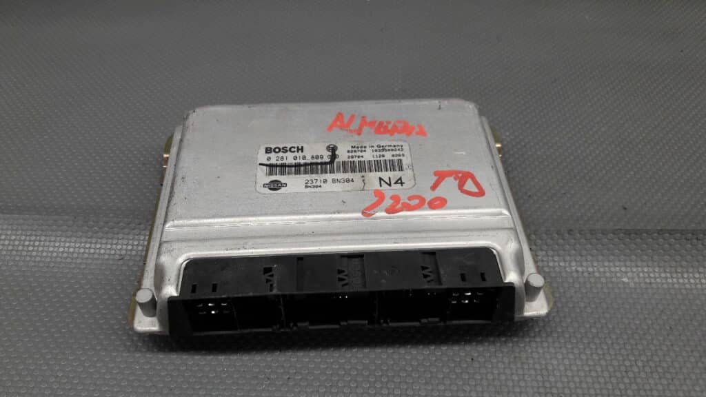 0281010809 Sterownik Silnika Nissan Almera N16 2,2
