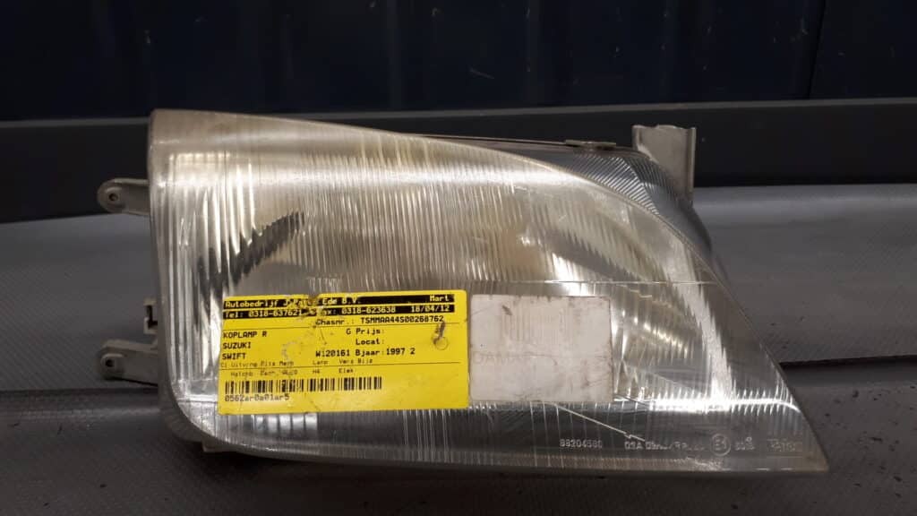 35100-80E reflektor prawy suzuki swift II 98r
