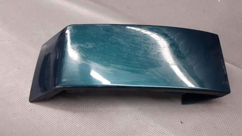 8620819 Listwa pod lampe lewy tyl Volvo XC90 zielona