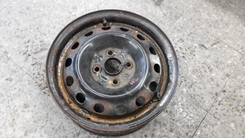 14X5.5JJ MJ2 Y2701 58 Felga Stalowa 4X114.3 R14