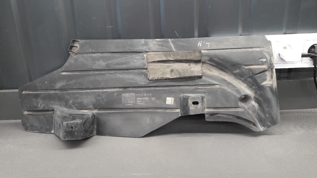 30683605-LH Osłona podwozia lewy tył Volvo S40 II