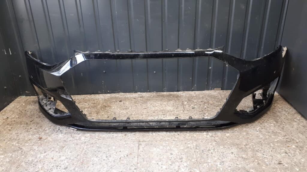 8W0807437AH zderzak przód Audi A4 B9 Lift czarny 19-21r