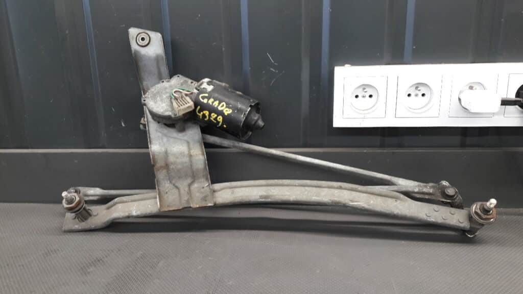 535955326 Mechanizm wycieraczek VW Corrado