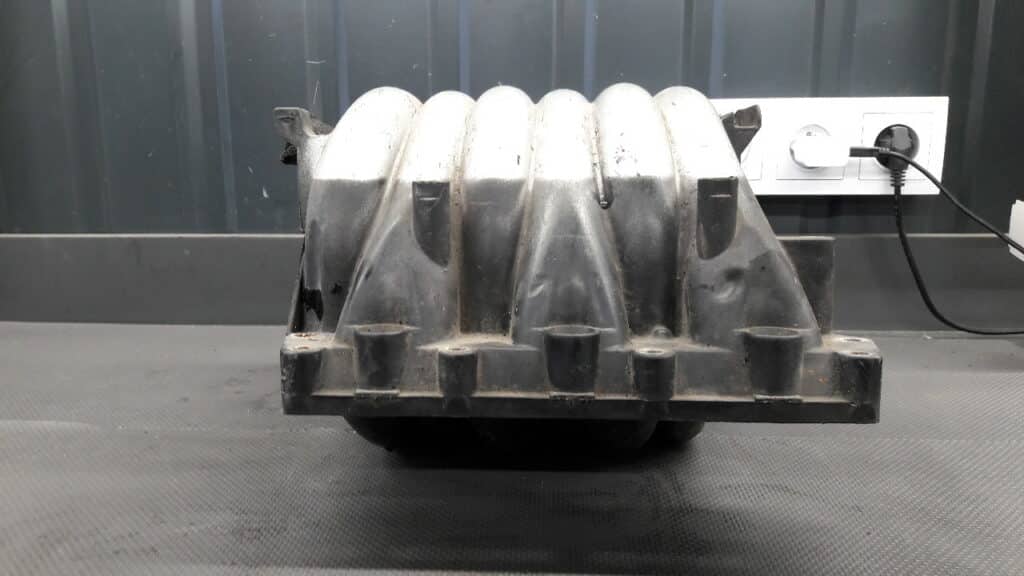 078133151DQ Kolektor ssący Audi A4 B6 2,4
