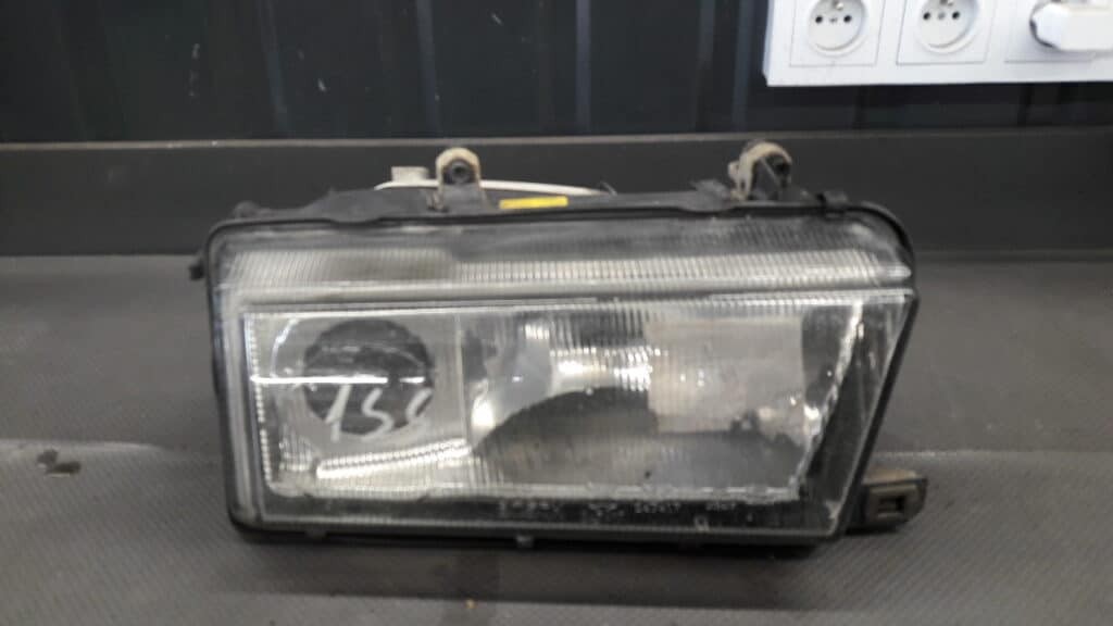 0301085212 Reflektor prawy Alfa Romeo 155 95r Bosch