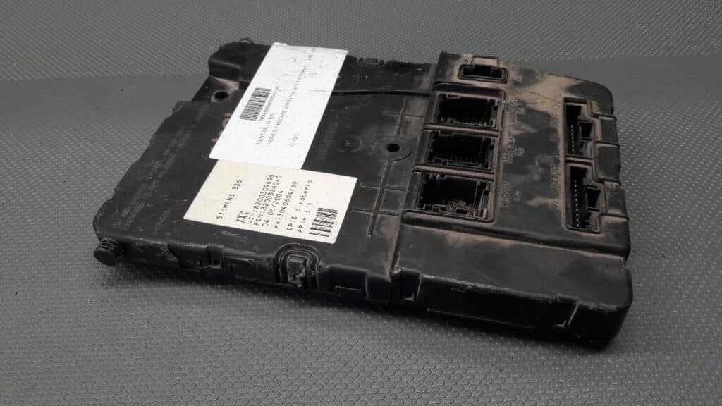8200309690 Modul BSI UCH Renault Scenik II 1.9DCI
