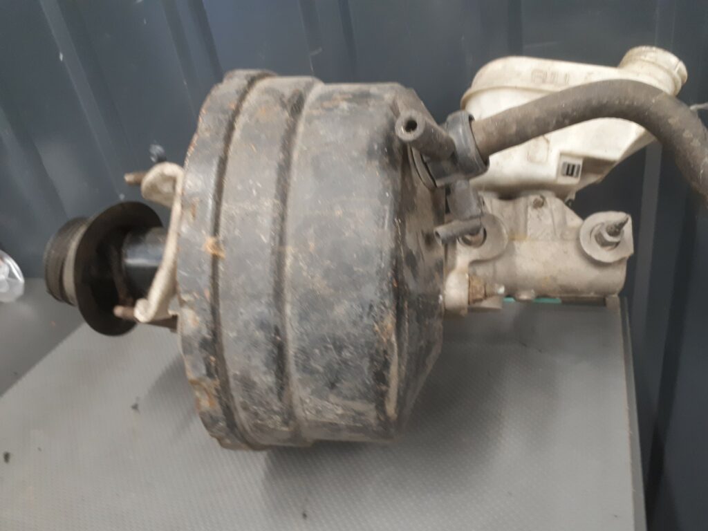 M0204022494 pompa serwo chrysler pt c ruiser