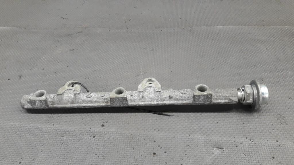 Listwa wtryskowa Lexus RX300 3,0