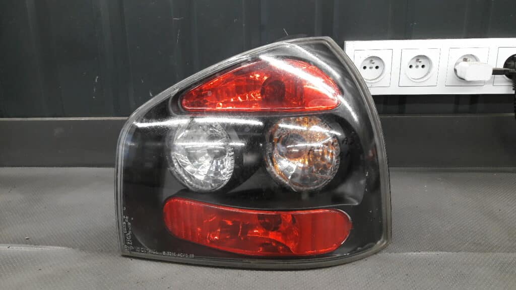 SK3710-ADA396 Lampa prawy tył Audi A3