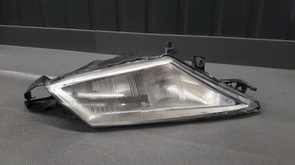 37120.748 Lampa przód prawa Lancia Y Ypsilon