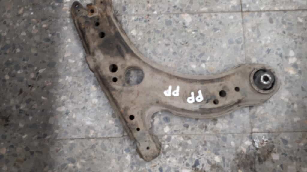 Wahacz prawy przód GOLF IV 1.9TDI