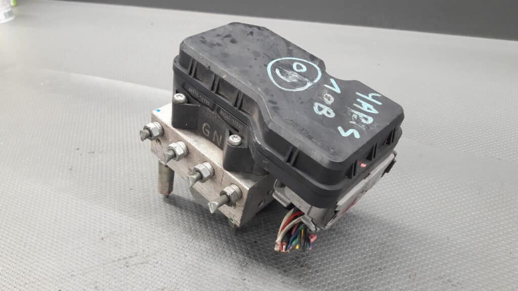 44510-52790 pompa ABS Toyota Yaris