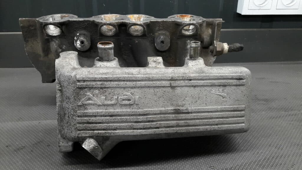 037133223AE kolektor ssacy 80 B4 2.0