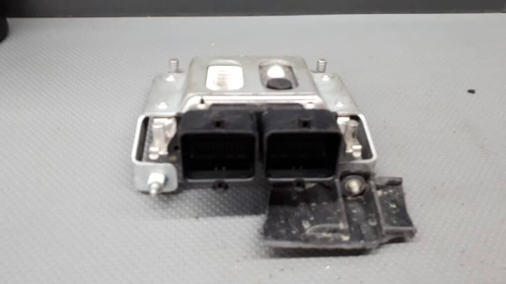2284486482 Sterownik silnika VW UP
