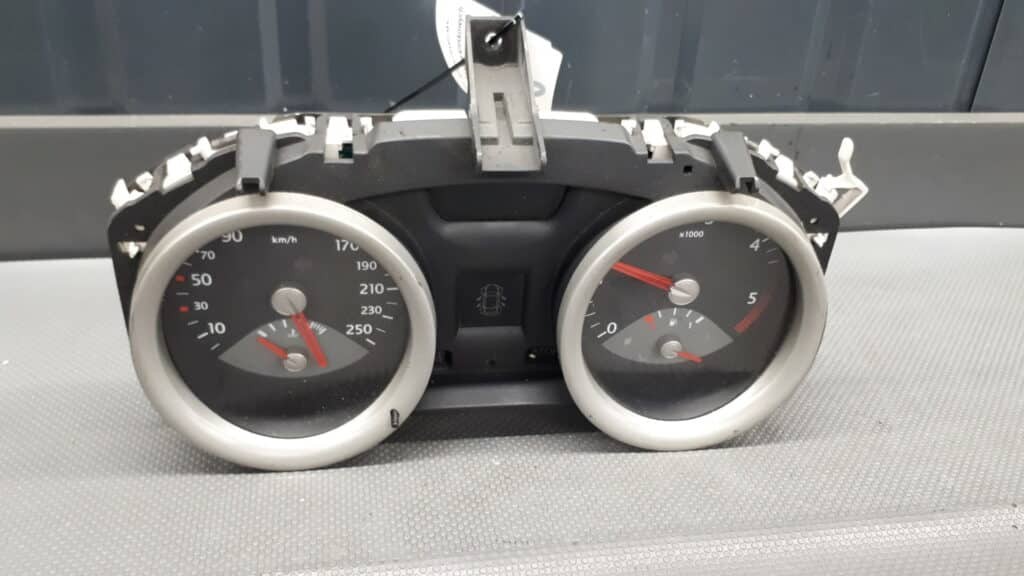 8200399695D licznik Renault Megane II 1.5 DCI