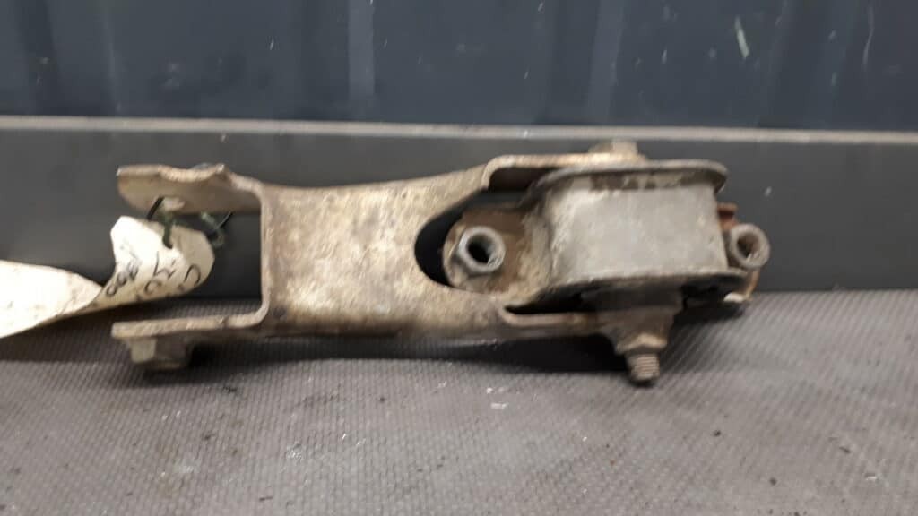 poduszka silnika citroen jumper 1.9 dsl 98r