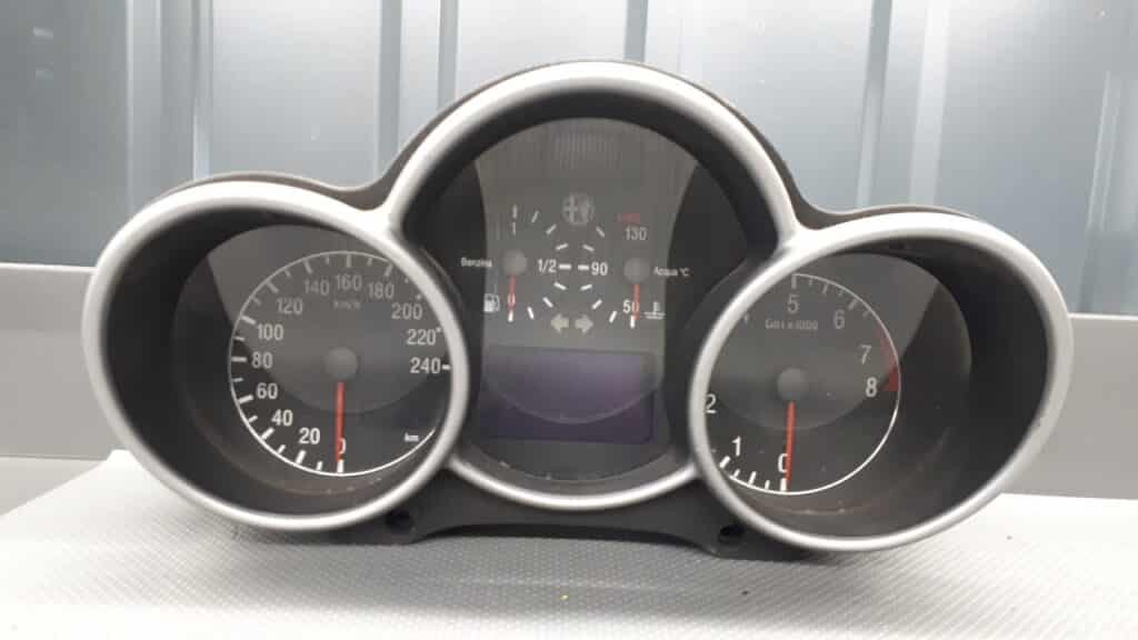 735374401 licznik zegary ALFA ROMEO 147 1.6