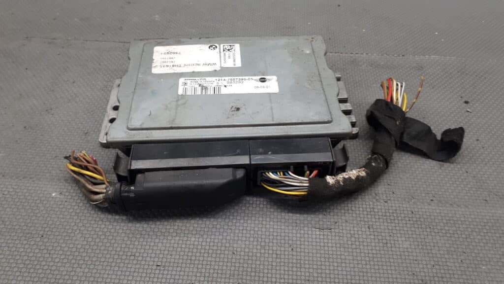 7562624 Sterownik silnika Mini Cooper R50 1.6 16V