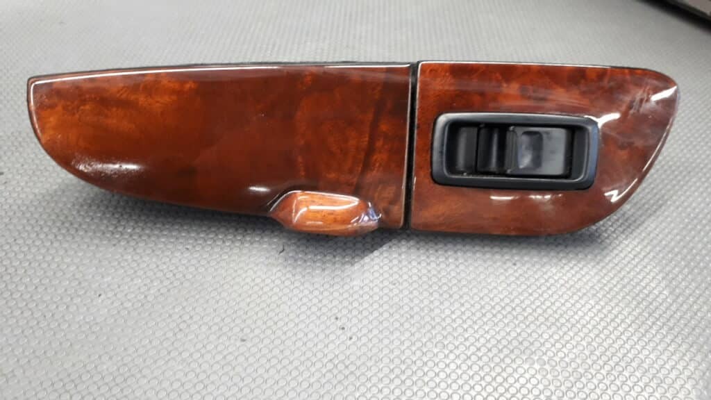 74270-30011 przełącznik  prawy tył Lexus GS300