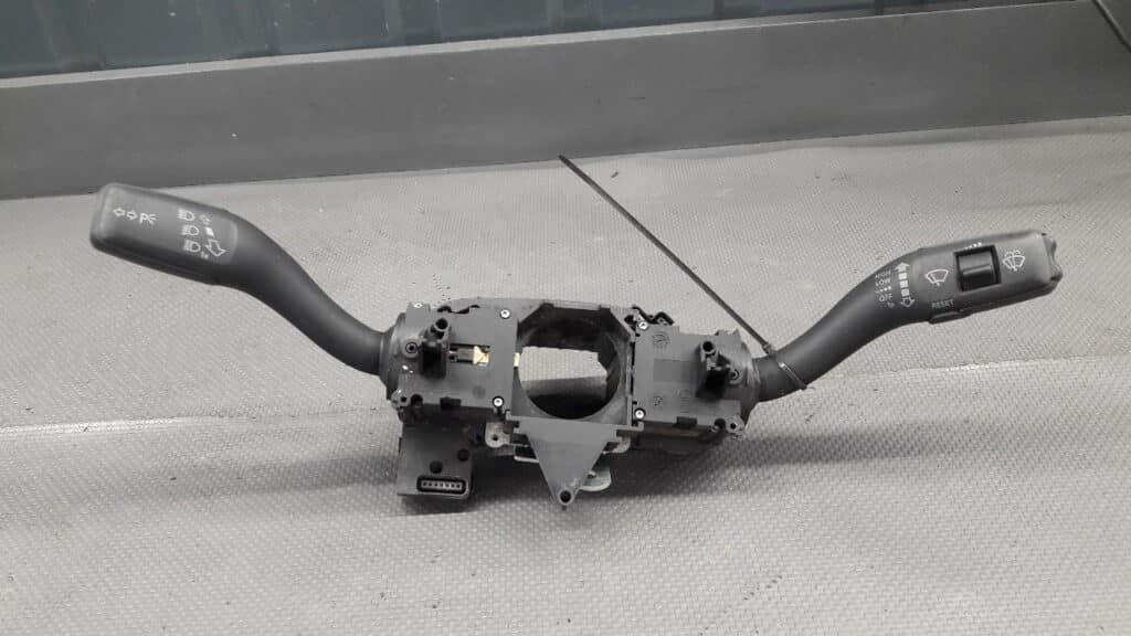 4F0953549D Przełącznik zespolony Audi A6 C6