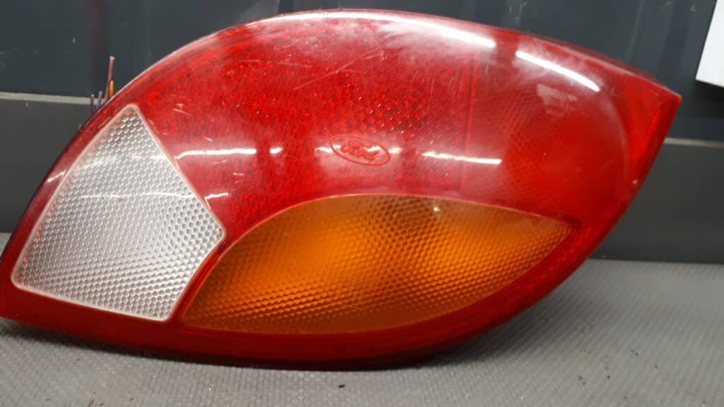 lampa prawy tył Ford KA MK1