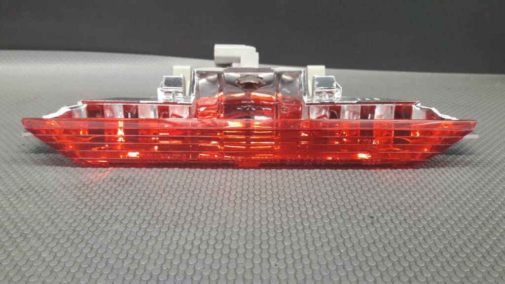 trzecie swiatlo stopu Lexus RX 300