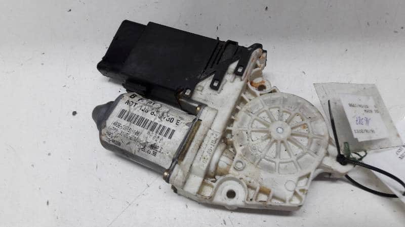 101386-100 Silniczek szyby prawy tyl VW GOLF IV