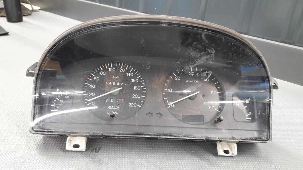 9615654180 licznik zegary Citroen Berlingo 1.9 TDI