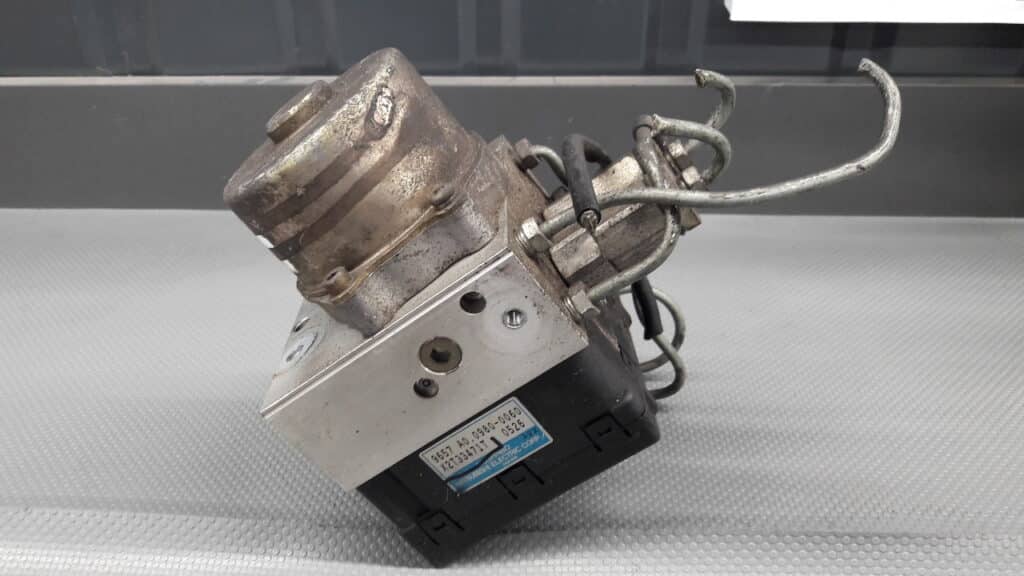 X2T33471T Pompa ABS Hyundai Atos 1,0