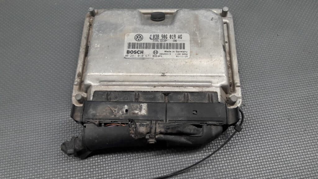 038906019AG Komputer sterownik VW POLO 9N 1.9TDI