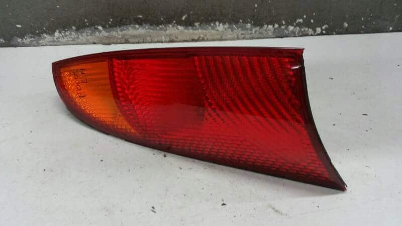 XS413404 LAMPA PRAWY FORD FOCUS MK1