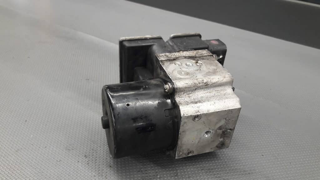 EBC430NG POMPA ABS Alfa Romeo 159 1.9 JTD