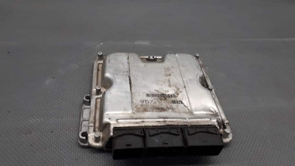0281010441 komputer VOLVO V40 1.9 D