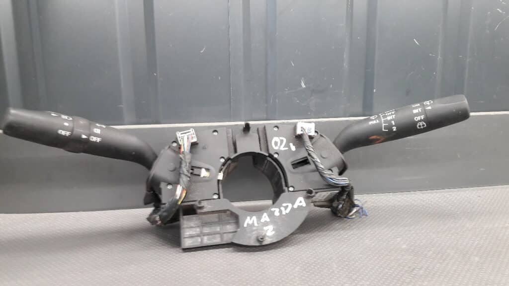 3M71-13N064-AC przelacznik zespolony swiatel Mazda 2
