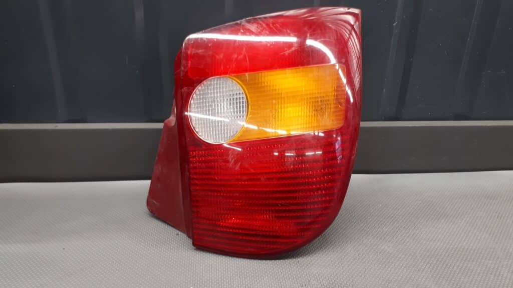 46537830 lampa prawy tył Fiat Palio