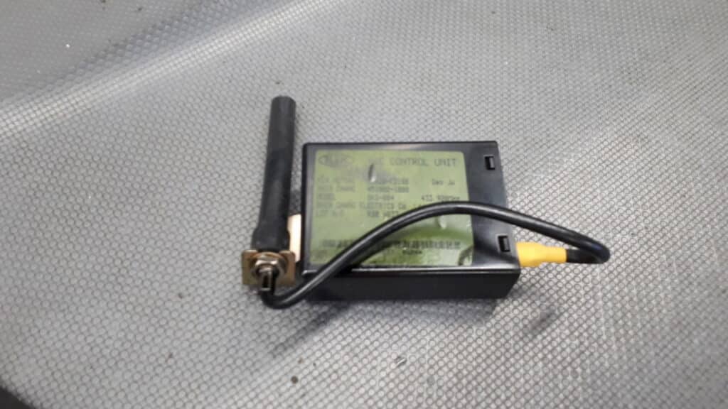 96420-FD100 moduł zamka centralnego Kia Rio