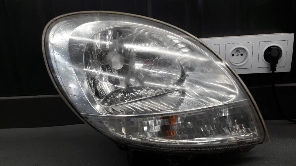 8200589033 Reflektor prawy przód Renault Kangoo I lift 03-08r