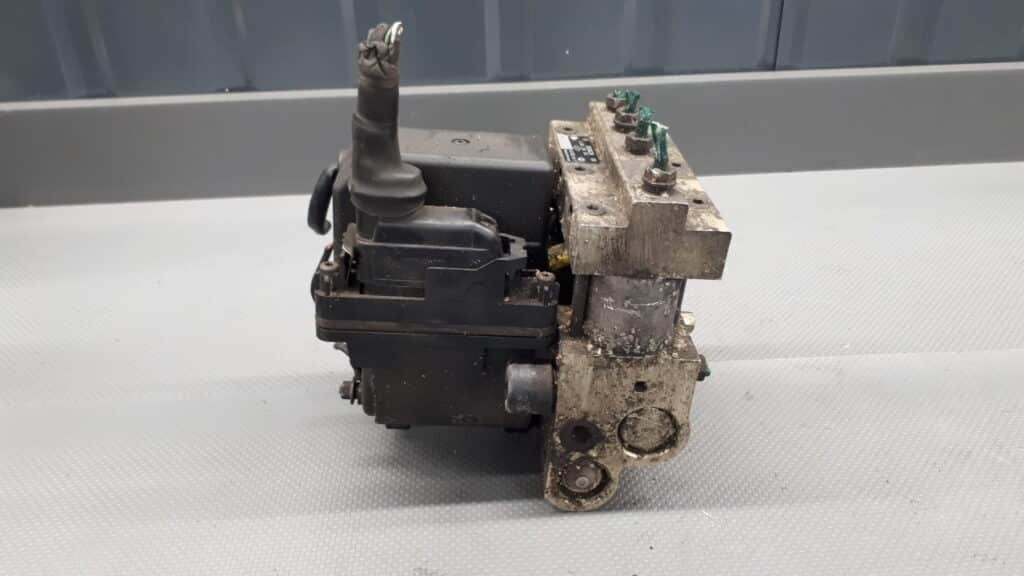 0265208031 pompa ABS Renault Safrane