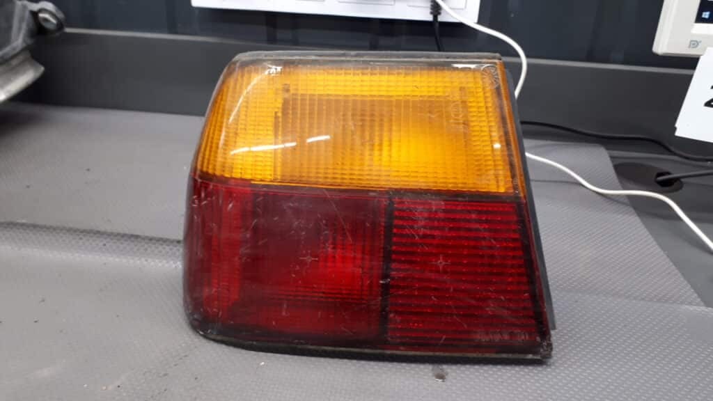 lampa lewy tyl lancia dedra