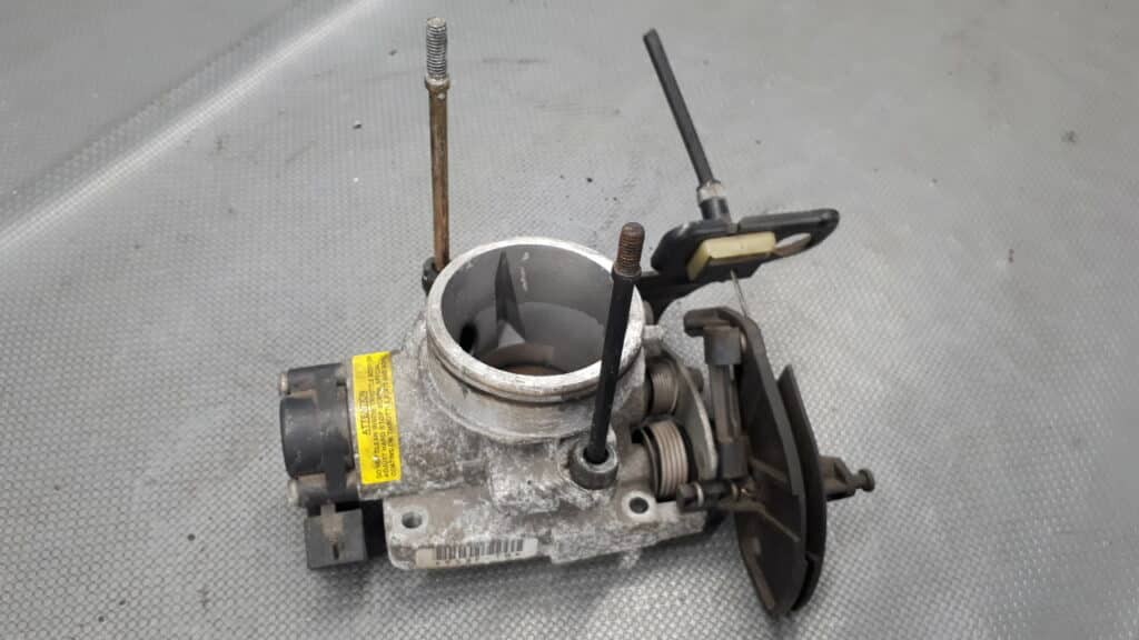 958F-TB przepustnica Ford Mondeo mk2 1.6 90km