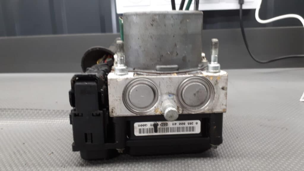 0265800411 pompa ABS Renault Clio III 1.5 DCI