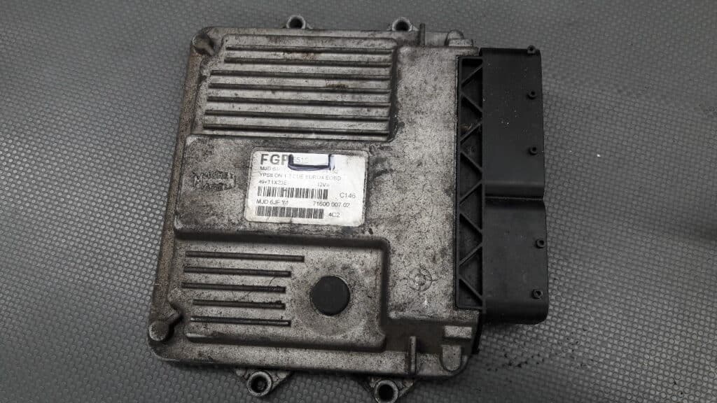 55194016 komputer silnika Lancia Ypsilon 1.3