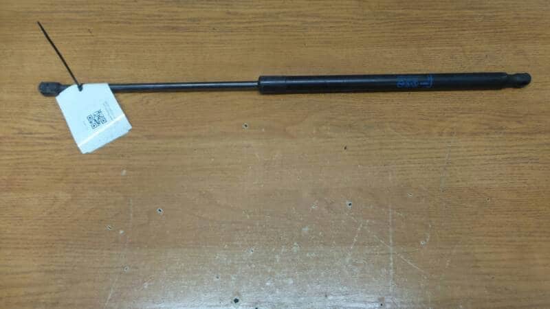13332885 silownik klapy tyl  OPEL INSIGNIA A