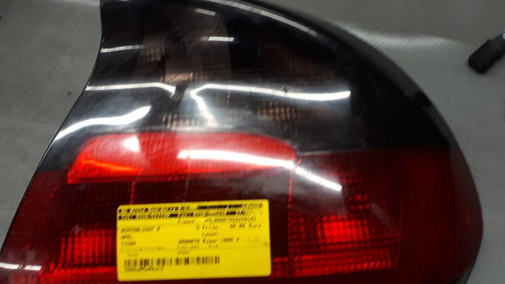 Lampa prawy tyl Opel Tigra A